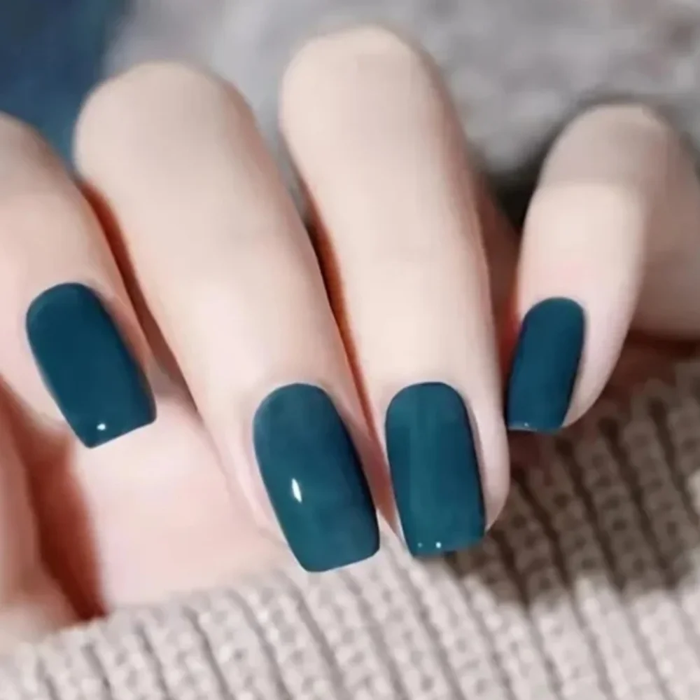 24 Pieces Fake Press On Nails